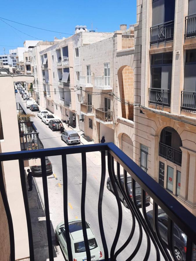 Malta Crown Guesthouse San Ġiljan Kültér fotó