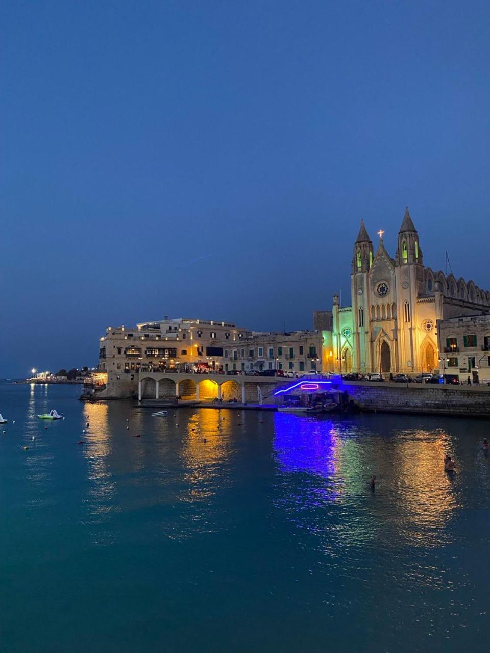 Malta Crown Guesthouse San Ġiljan Kültér fotó