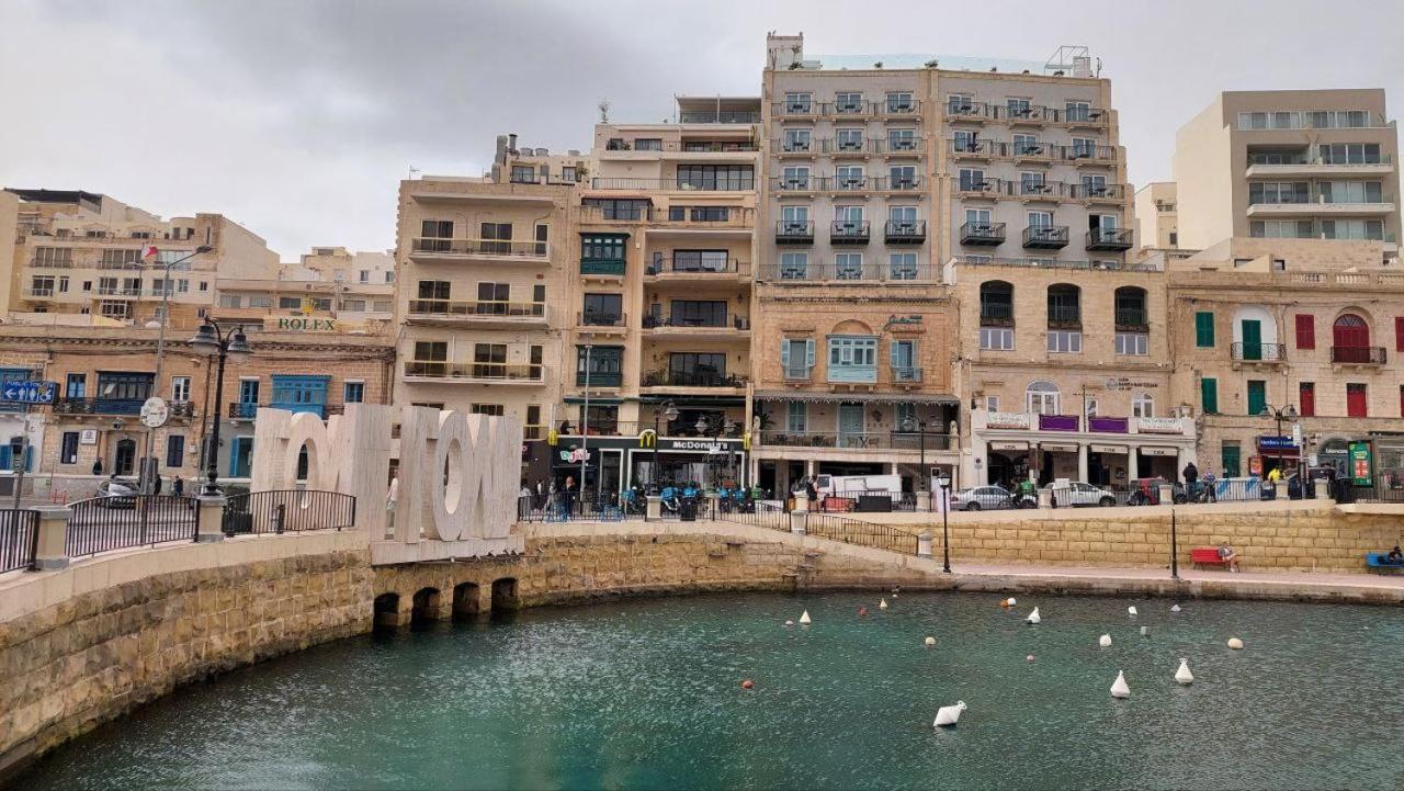 Malta Crown Guesthouse San Ġiljan Kültér fotó